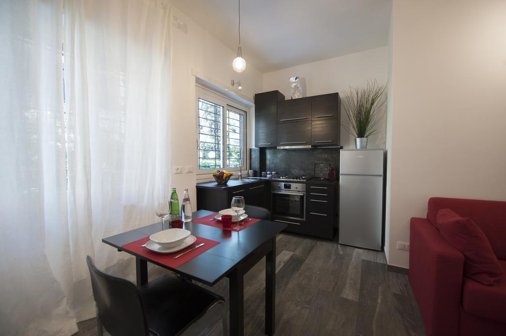 Porta Latina Suite - Private Apartment Rome'S Center Eksteriør bilde