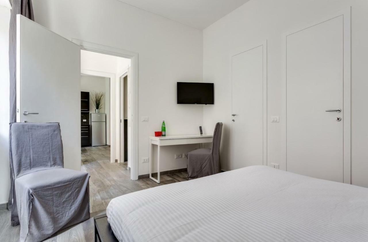 Porta Latina Suite - Private Apartment Rome'S Center Eksteriør bilde